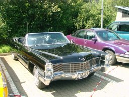 US Car Treffen Bingum 2004